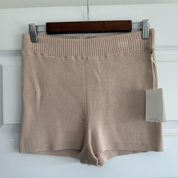 MOTHER High Waisted Blissful Bootie Shorts in Beige - Picture 1 of 7